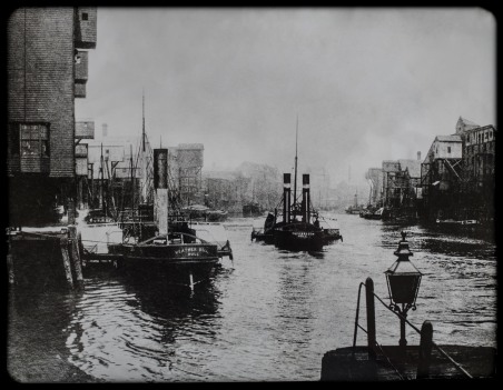 The Old Harbour on the River Hull 1890